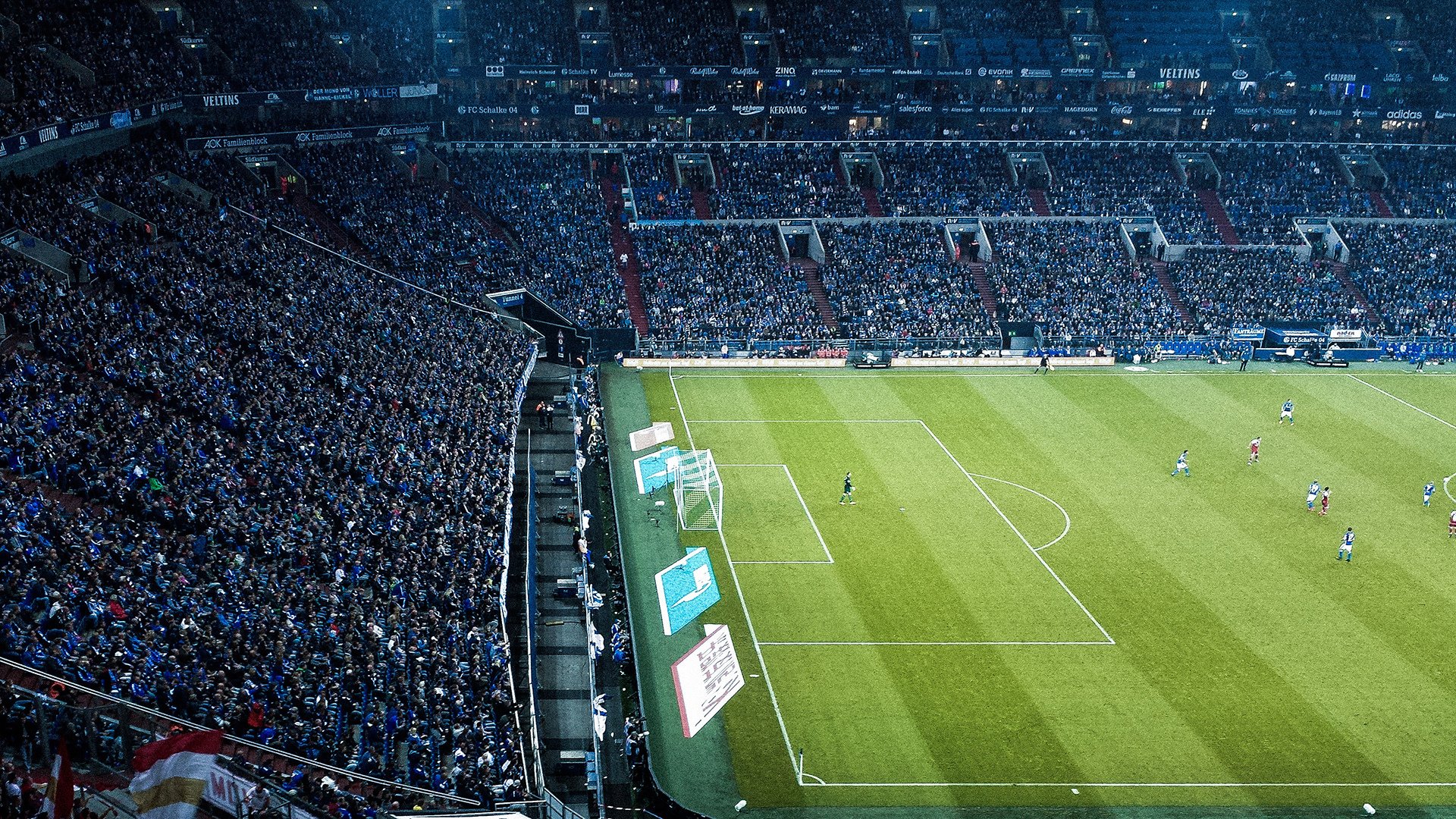 这一扣直接燃爆球馆,燃烧!扣球